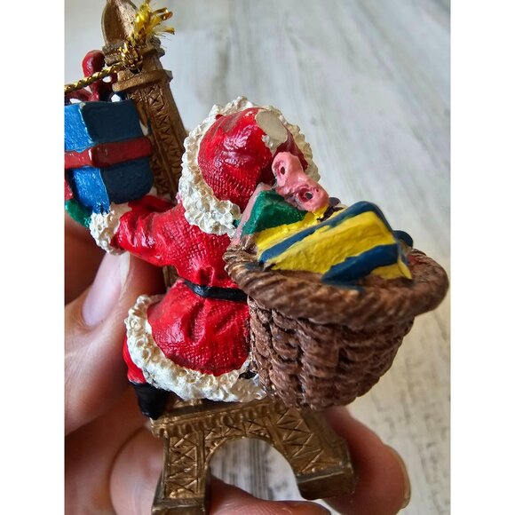 Efsa Santa Paris Eiffel Tower ornament present as is Xmas tree - Picture 8 of 9